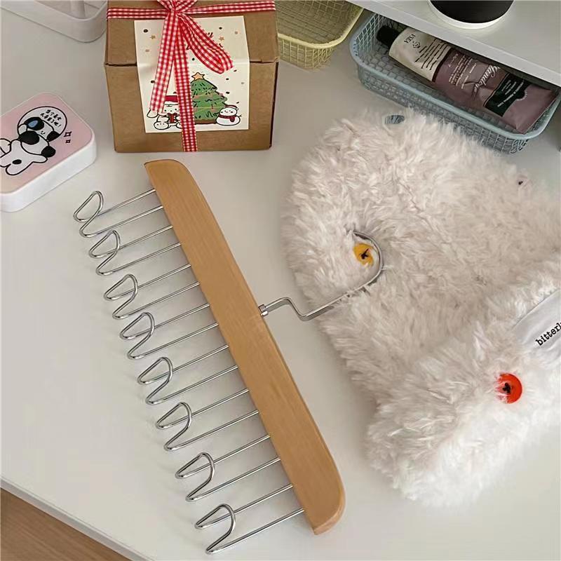 8-Hook Wave Belt & Tie Organizer